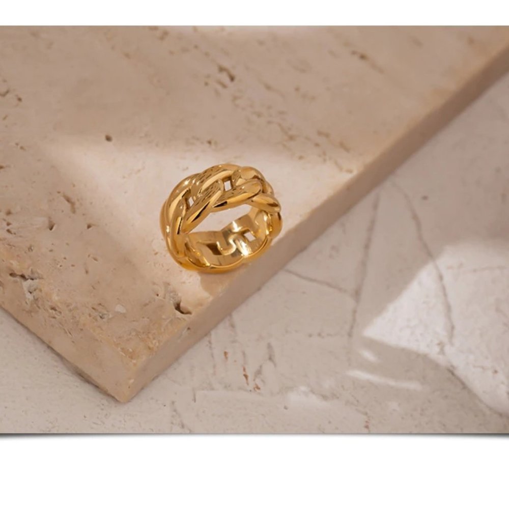 NEW 18K Gold Plated Textured Chain Link Ring - Picture 7 of 7